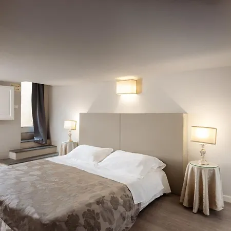 Hotel Torre Guelfa Palazzo Acciaiuoli 4*