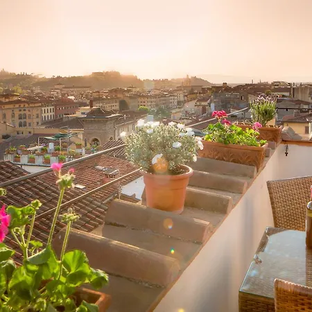 Torre Guelfa Palazzo Acciaiuoli 4*