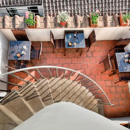 Torre Guelfa Palazzo Acciaiuoli Hotel 4*