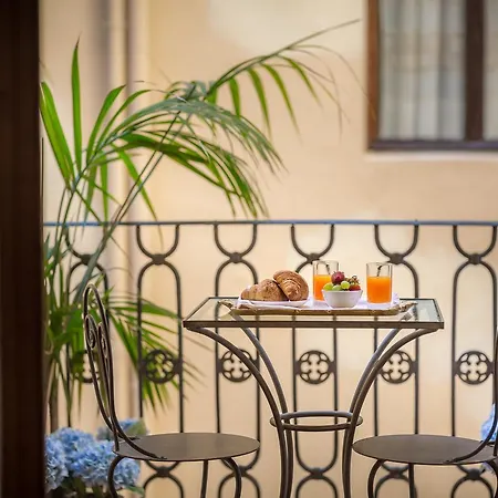 Hotel Torre Guelfa Palazzo Acciaiuoli Florence