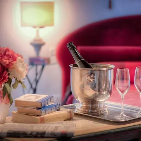 Torre Guelfa Palazzo Acciaiuoli