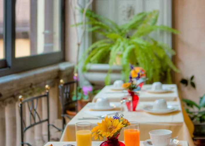 Torre Guelfa Palazzo Acciaiuoli Hotel Florence