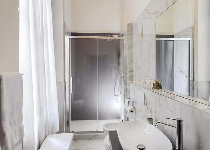 Torre Guelfa Palazzo Acciaiuoli Hotel Florence