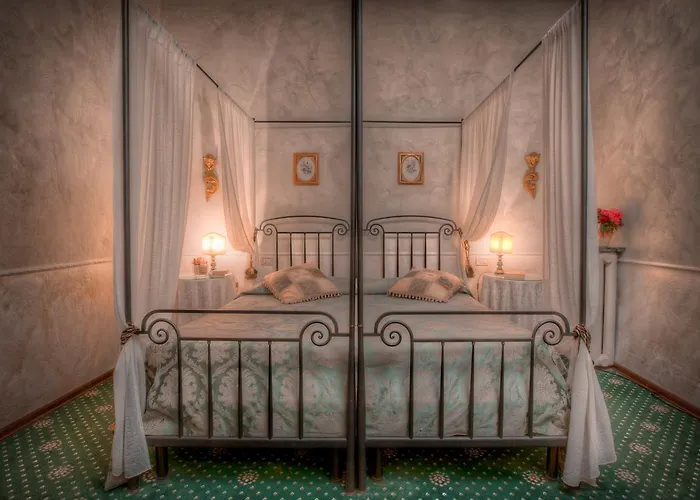 Hotel Torre Guelfa Palazzo Acciaiuoli 4*