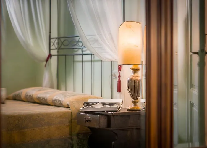 Hotel Torre Guelfa Palazzo Acciaiuoli Florence