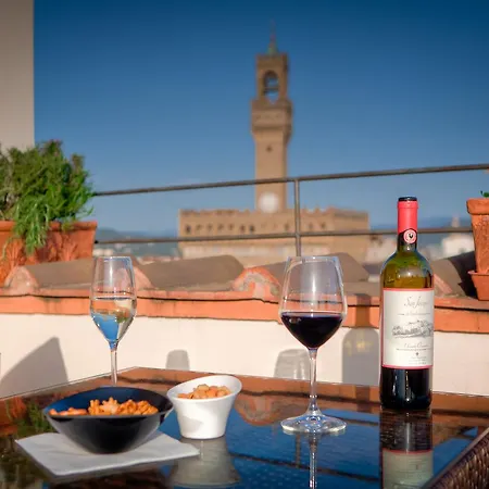 Torre Guelfa Palazzo Acciaiuoli 4* Florencie